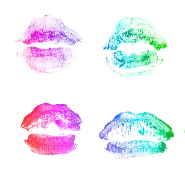Ženské rty rtěnky na polibek na Valentýna na bílém. Duhový barevný — Stock fotografie