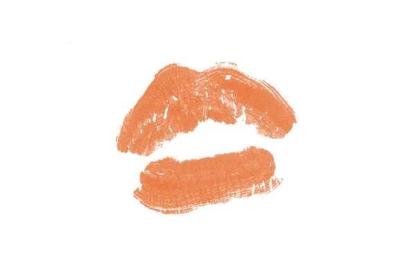 Läppstift kyss märke på vit bakgrund. Vackra läppar isolerade. Orange färg — Stockfoto