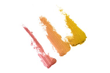 Smear ve ruj veya akrilik boya beyaz arka plan üzerinde izole doku. Lipgloss veya sıvı oje leke örneği inme. Güzellik kozmetik tasarım için eleman. Bronz renk