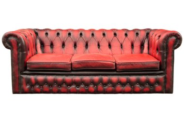Siyah kanepeli klasik kırmızı beyaz arka planda izole