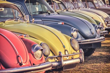 Vintage araba bir satır Retro tarz görüntü