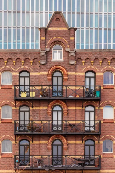 Ancien entrepôt hollandais à Rotterdam — Photo