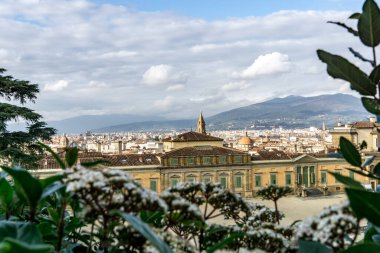 Palazzo Pitti ve İtalya, Floransa üzerinde güzel bir manzara.