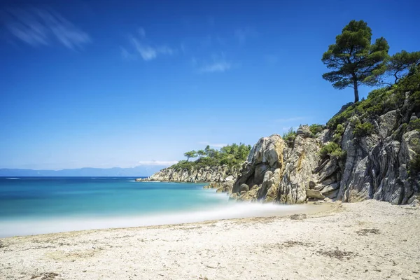 Piękne Widoki Morze Plażę Długich Ekspozycji Strzał Sithonia Chalkidiki Grecja — Zdjęcie stockowe