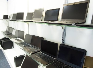 bilgisayar mağazası, laptop, konsept