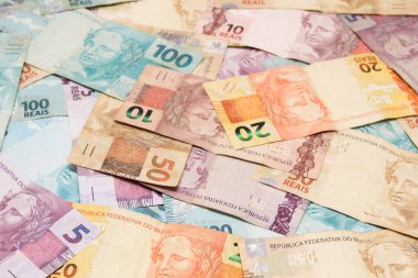 Brezilya para geçmişi. Reais (Gerçek) adlı faturalar).