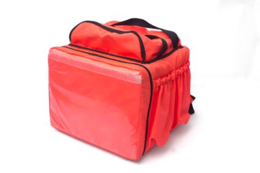 Teslimatçı çocuk beyaz arka planda izole edilmiş..