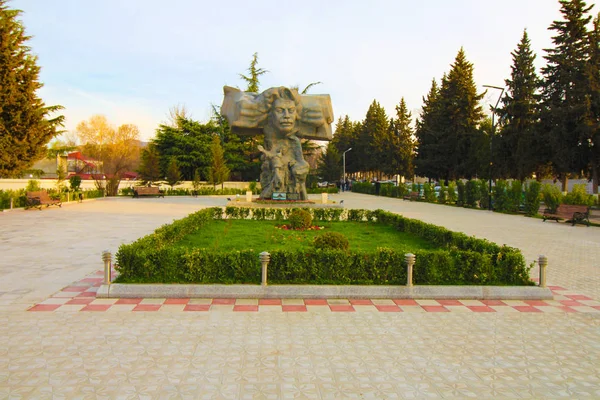 Célèbre Poète Azerbaïdjanais Samad Vurgun Parc Central Gazakh Porte Nom — Photo