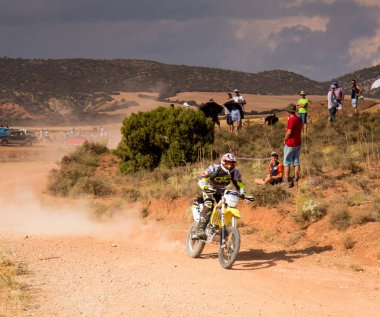 Baja aragonunda dörtlü rekabet