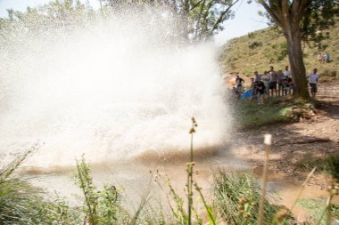 Coches de carreras en racpeticin