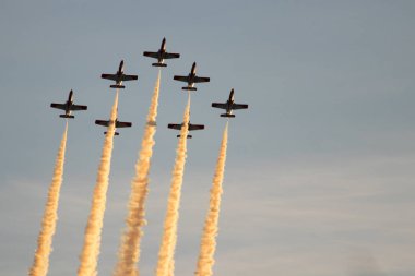 Uçak İspanya stunts yapıyor