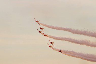 Uçak İspanya stunts yapıyor