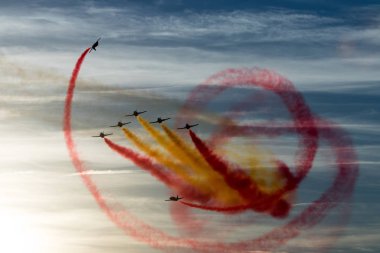 Uçak İspanya stunts yapıyor