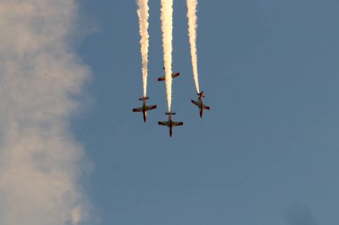 Uçak İspanya stunts yapıyor