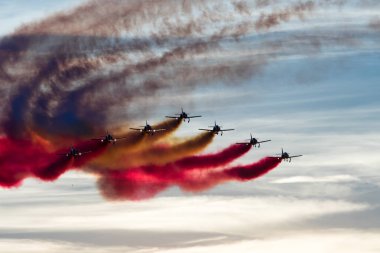 Uçak İspanya stunts yapıyor
