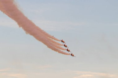 Uçak İspanya stunts yapıyor