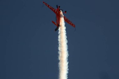 Uçak İspanya stunts yapıyor