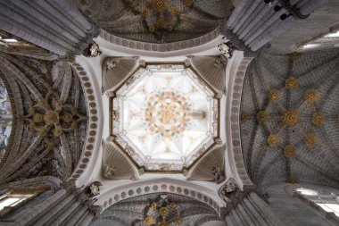 İspanya 'daki eski kilise