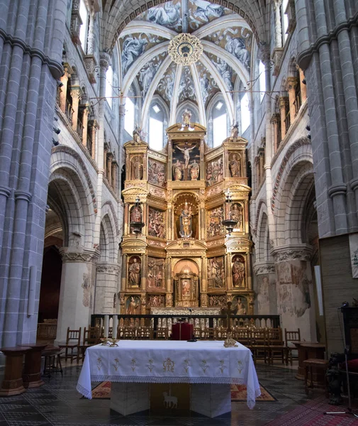 İspanya 'daki eski kilise