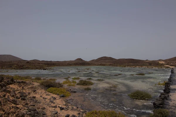 Naturlandschaft Aus Meeresfelsen Und Sand — Stockfoto