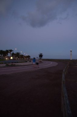 İspanya 'da mavi gökyüzü olan doğal manzara