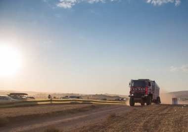 yarış otomobillerinin rekabet