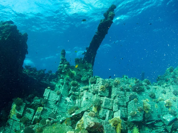 Barco Hundido Con Bajo Mar — Foto de Stock