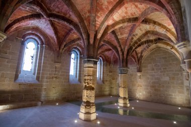 İspanya 'daki eski kilise