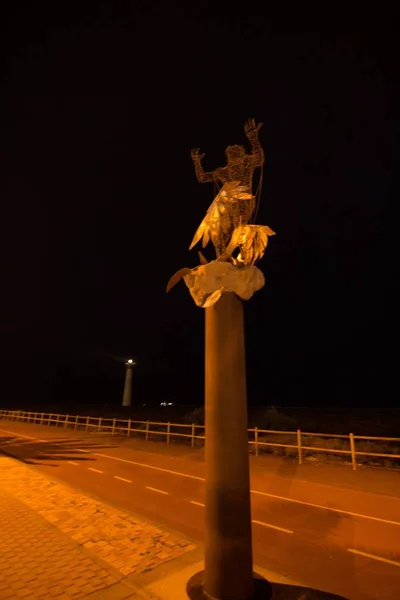 Skulptur Auf Der Öffentlichen Autobahn — Stockfoto
