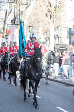 Atlıyla İspanya 'da geçit töreni