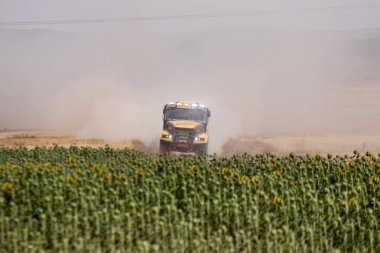 İspanya'da rekabet te yarış kamyonu