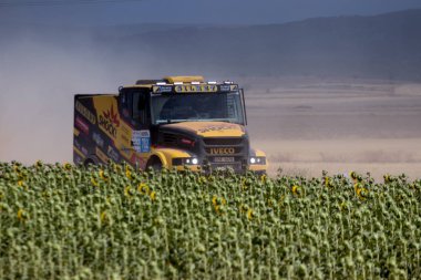 İspanya'da rekabet te yarış kamyonu