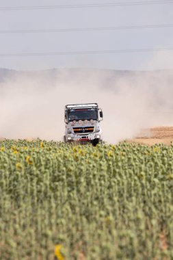 İspanya'da rekabet te yarış kamyonu