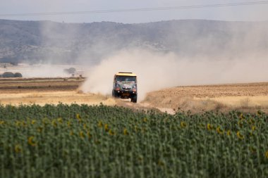 İspanya'da rekabet te yarış kamyonu