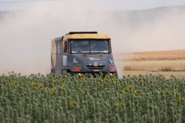 İspanya'da rekabet te yarış kamyonu