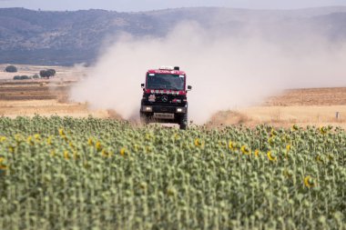 İspanya'da rekabet te yarış kamyonu