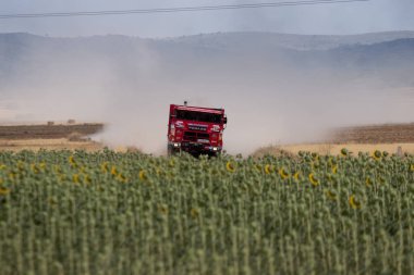 İspanya'da rekabet te yarış kamyonu