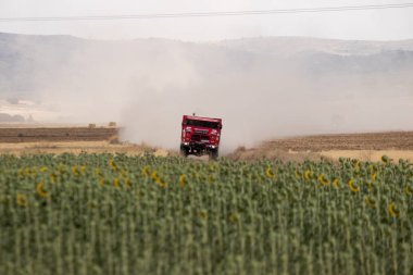 İspanya'da rekabet te yarış kamyonu