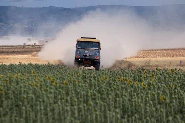 İspanya'da rekabet te yarış kamyonu