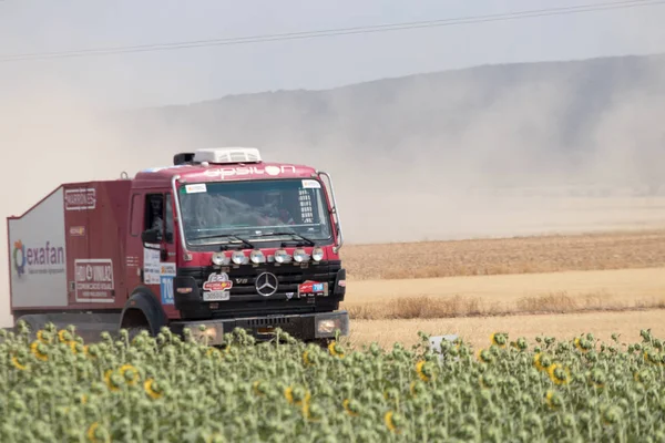 İspanya'da rekabet te yarış kamyonu