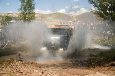 İspanya'da rekabet te yarış kamyonu