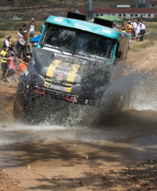 İspanya'da rekabet te yarış kamyonu