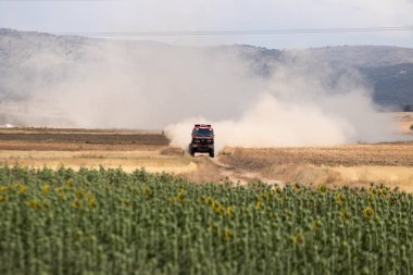 İspanya'da rekabet te yarış kamyonu