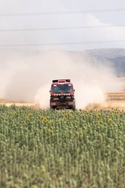 İspanya'da rekabet te yarış kamyonu