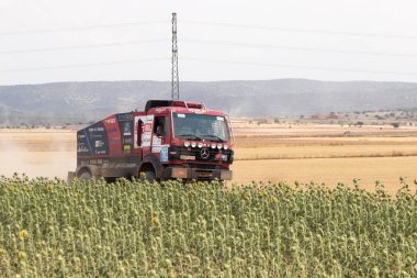İspanya'da rekabet te yarış kamyonu