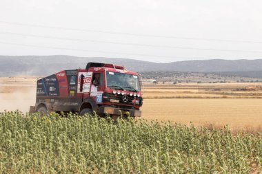 İspanya'da rekabet te yarış kamyonu