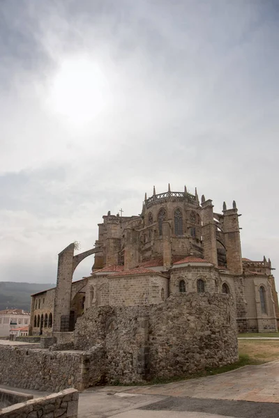 Iglesia Vieja España —  Fotos de Stock