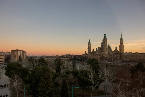 Bela Cidade Espanhola Pôr Sol — Fotografia de Stock
