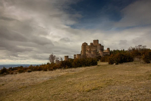 Castello Una Montagna Foto Stock Royalty Free