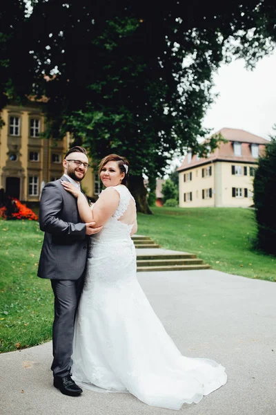 Güzel bir çiftin portresi..